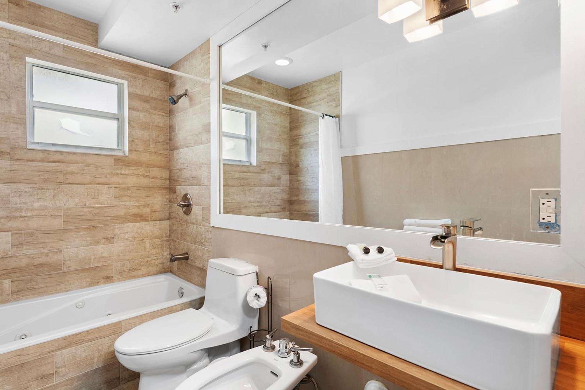 Ocean Drive Apartment Suites In Miami Beach Esterno foto